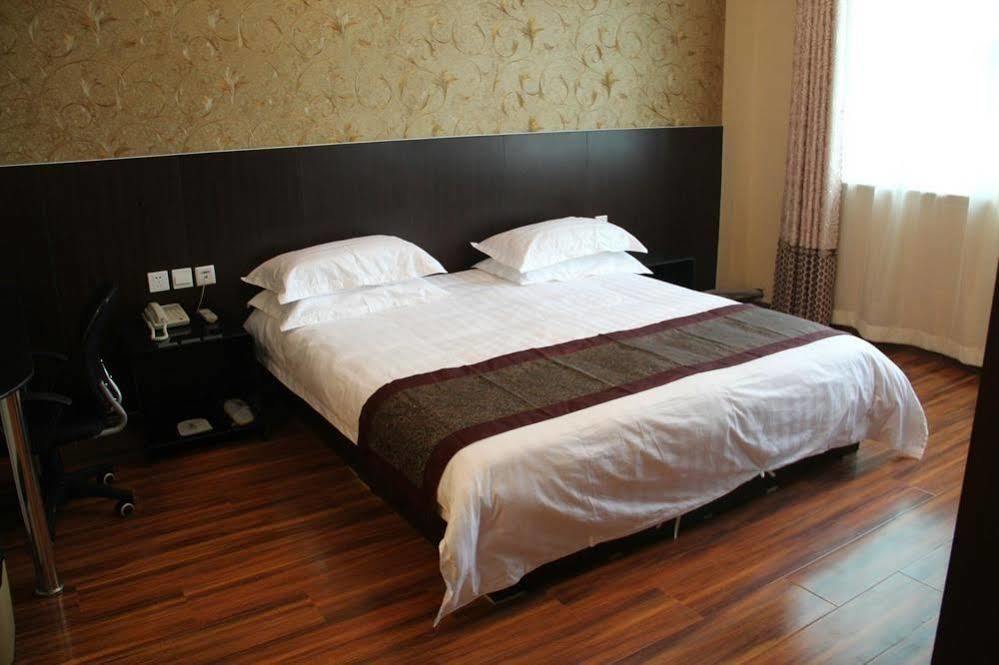 Super 8 Hotel Jinan Luaran gambar